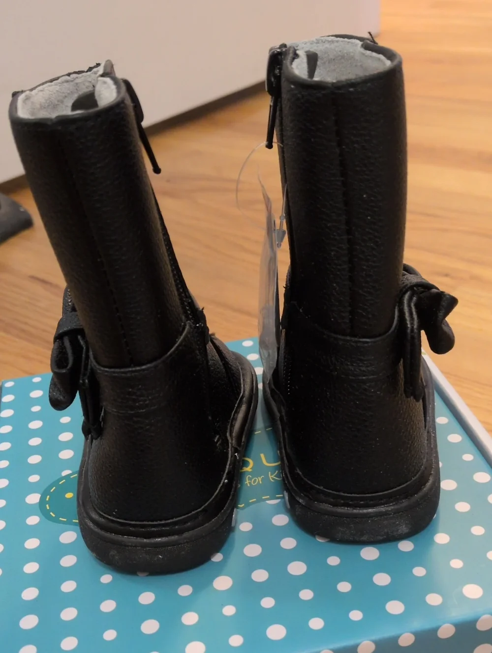 Wee Squeak Bow Boots
